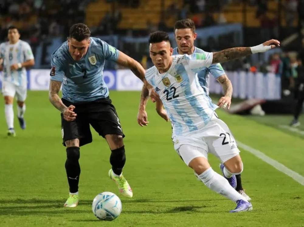 Argentina vs Uruguay por una nueva fecha de las eliminatorias para el mundial 2026