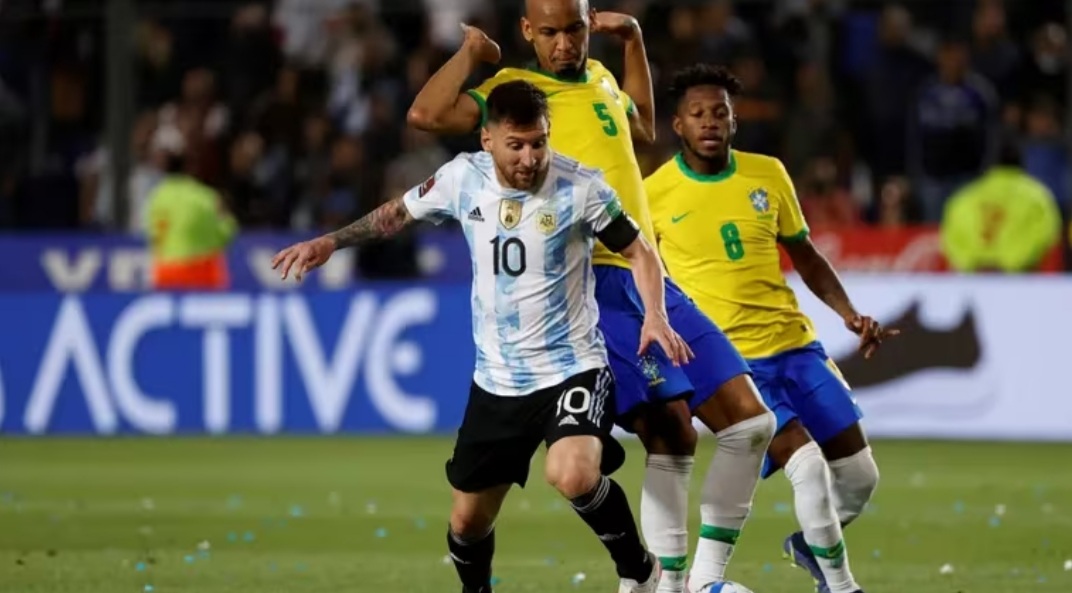 Argentina visita a Brasil por las Eliminatorias: horario, formaciones y tv