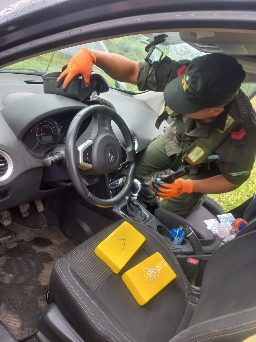 Organizaci&oacute;n criminal transportaba droga desde el norte del pa&iacute;s hacia las provincias de Chaco y Corrientes