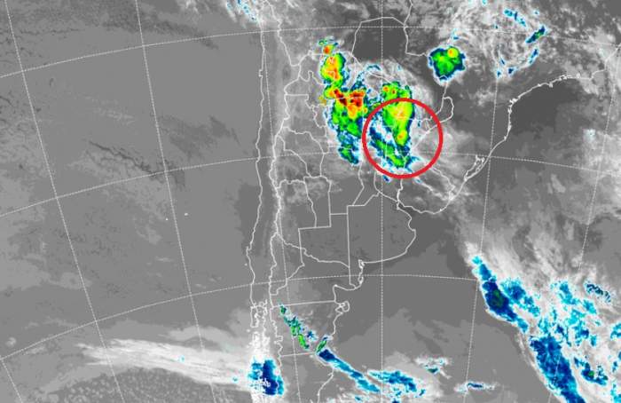 Corrientes nuevamente en alerta amarilla por fuertes lluvias 