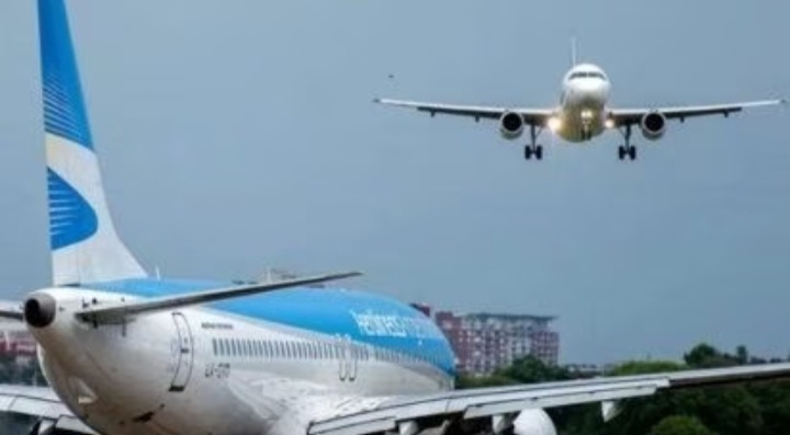 Hubo un preacuerdo entre aerol&iacute;neas Argentinas y los gremios 
