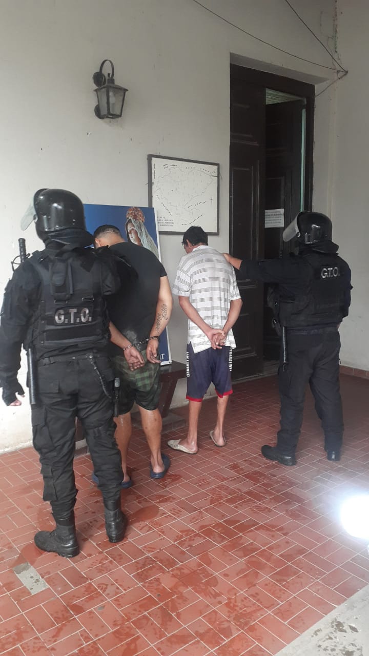 San Luis Del Palmar: Allanaron su domicilio por robo y encontraron droga 