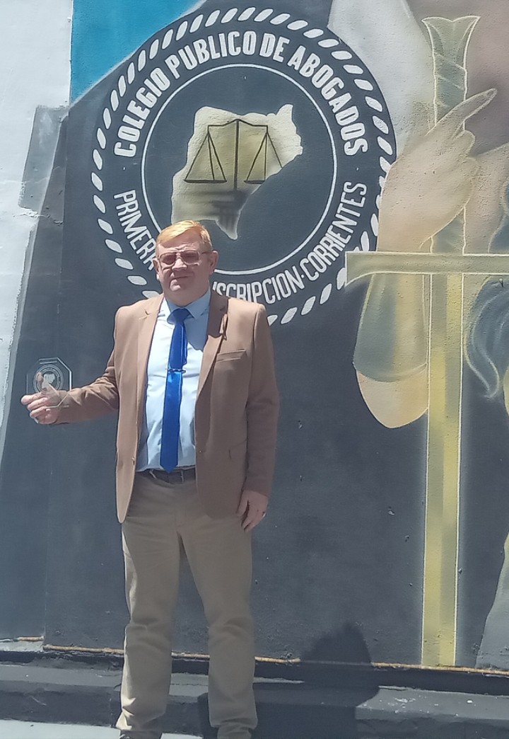 Colegio de abogados: Reconocieron al Dr. Mart&iacute;n R&iacute;os por sus 25 a&ntilde;os de trayectoria