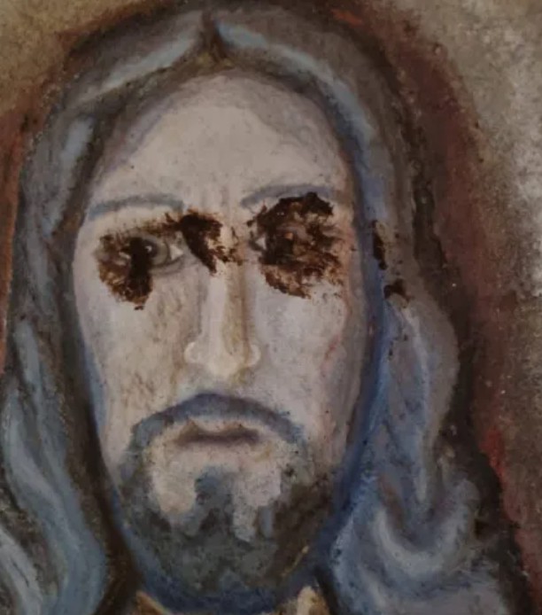 Empedrado: Vandalizaron con excremento im&aacute;genes religiosas 
