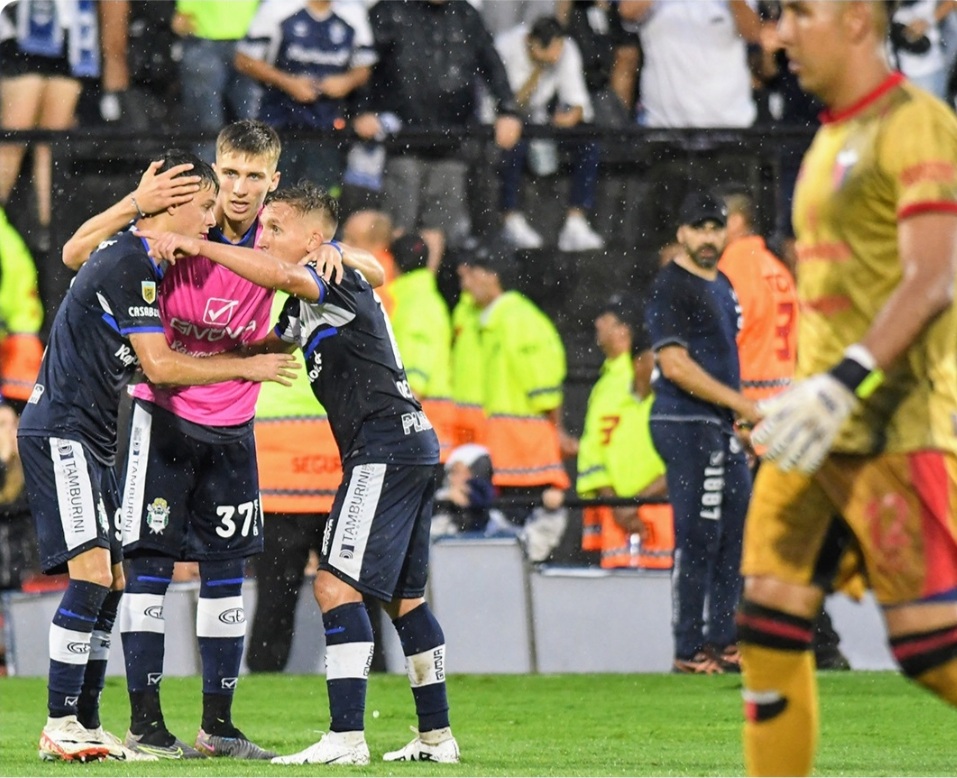 Gimnasia le gan&oacute; a Col&oacute;n y se salv&oacute; del descenso: el Sabalero jugar&aacute; en la Primera Nacional