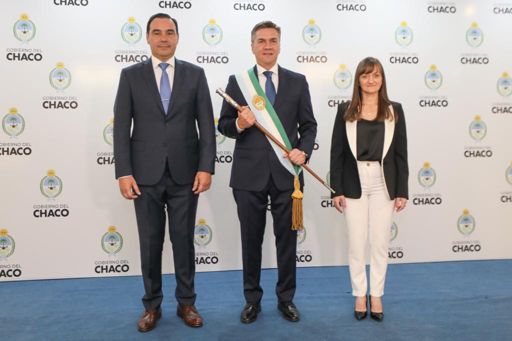 Vald&eacute;s acompa&ntilde;&oacute; a Zdero en su asunci&oacute;n como nuevo Gobernador del Chaco
