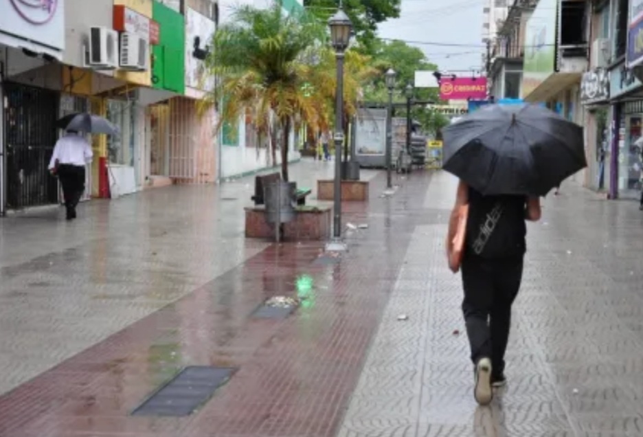 Alerta amarilla por fuertes tormentas e intenso calor en Corrientes 