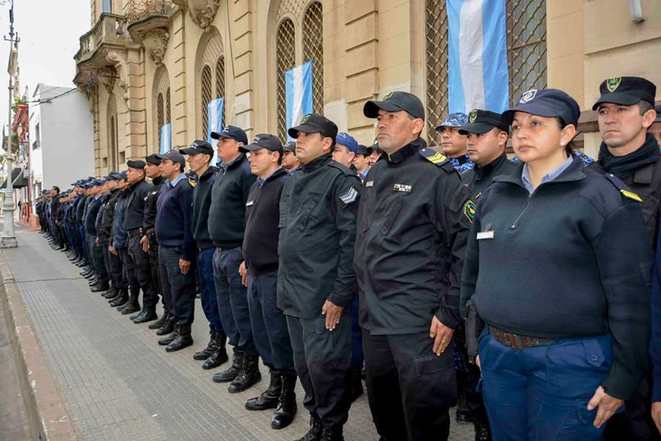 Se encuentra abierta la inscripci&oacute;n para la escuela de pol&iacute;cia