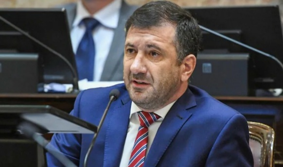 Edgardo Kueider fue expulsado del senado 