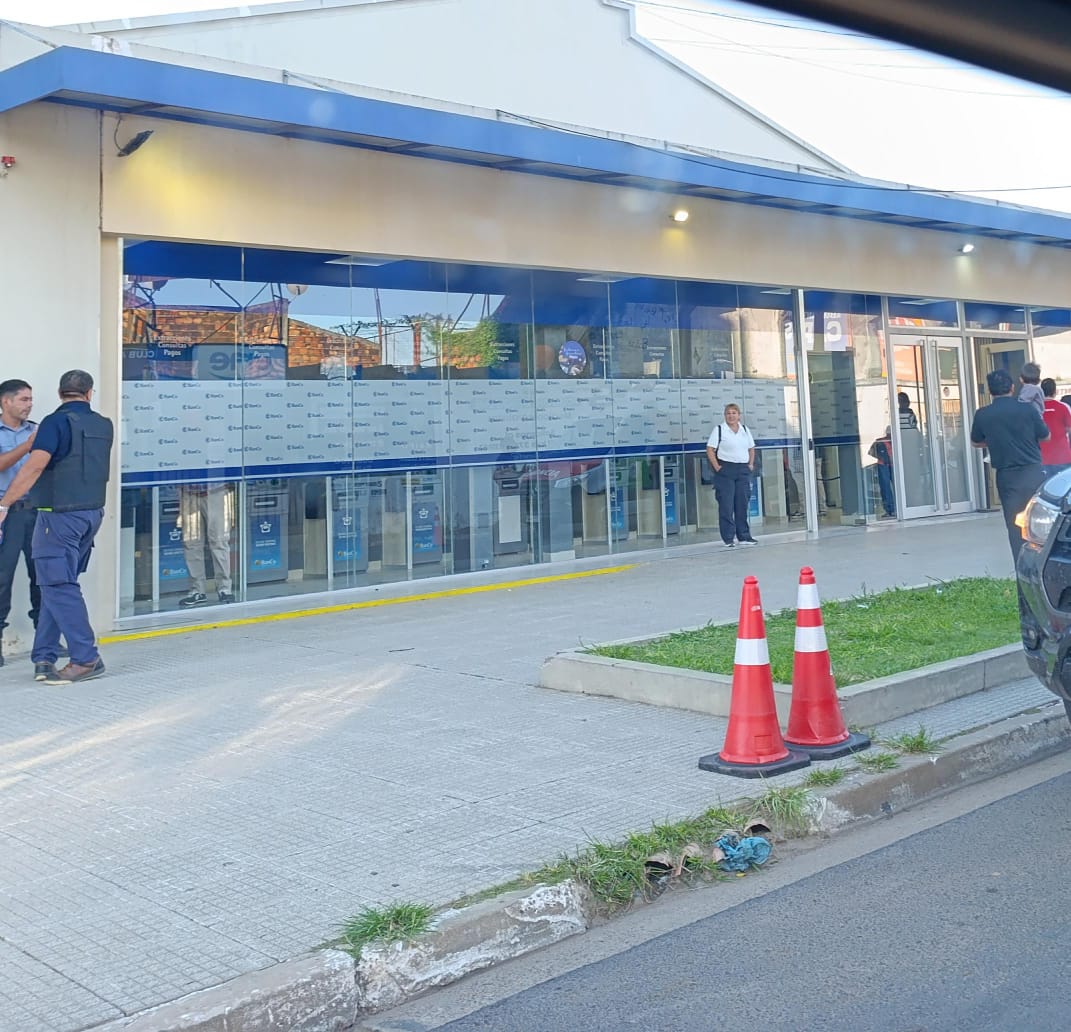 La Polic&iacute;a implementa un Plan Integral de Prevenci&oacute;n en zonas bancarias y comerciales